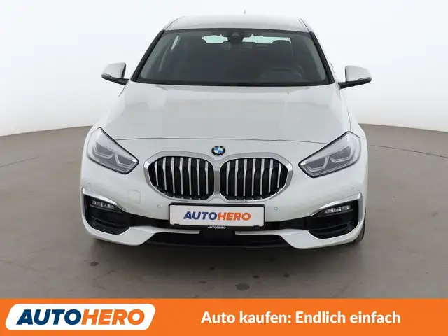 BMW 1 Series view 9