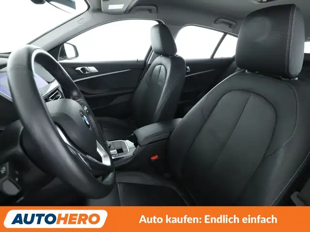 BMW 1 Series view 10