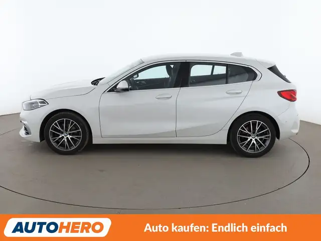 BMW 1 Series view 3