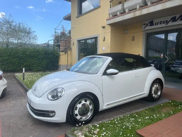 Volkswagen Maggiolino Cabrio 2.0 tdi bm Design 110cv