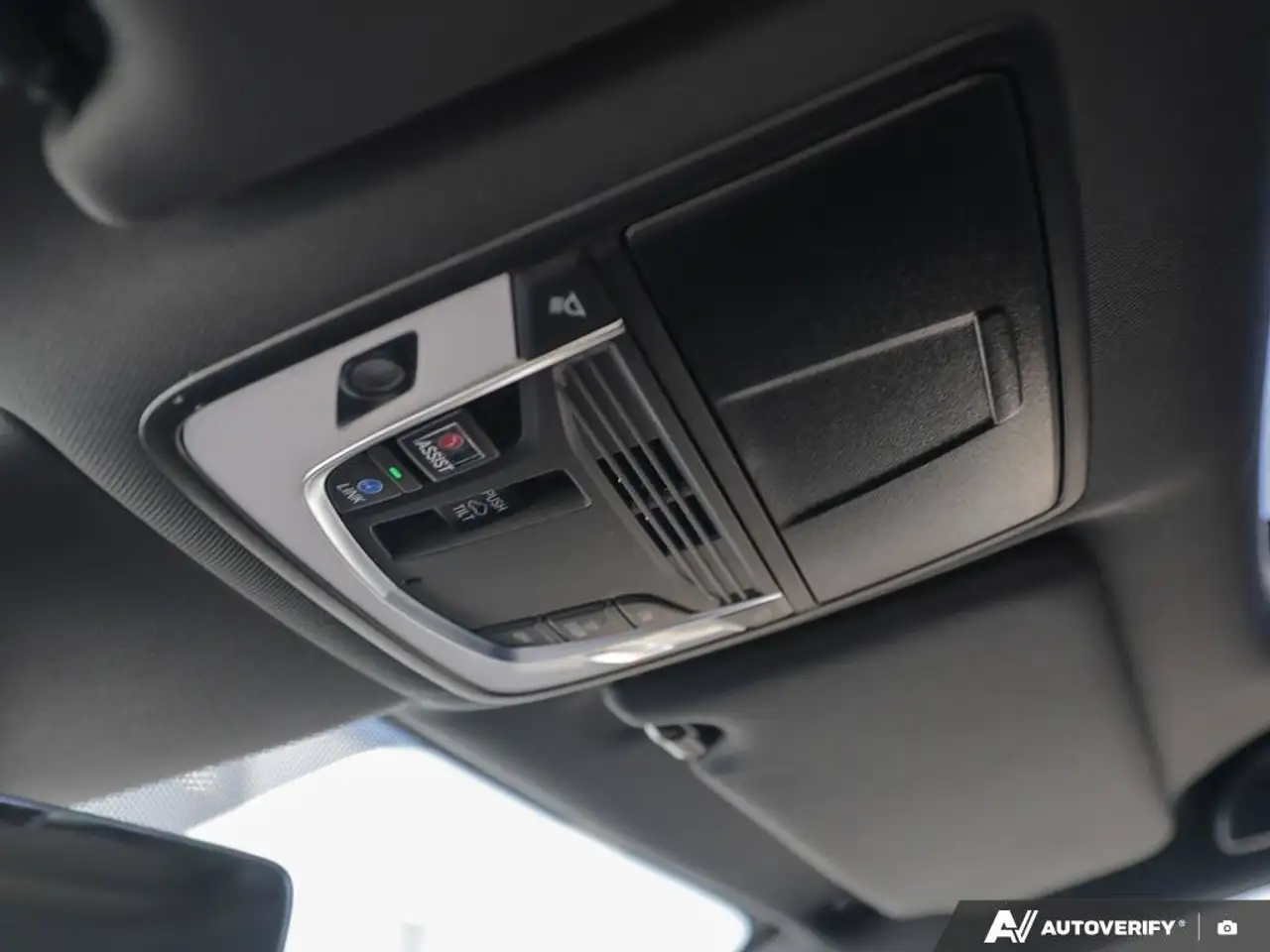 Acura TLX снимка Acura TLX
