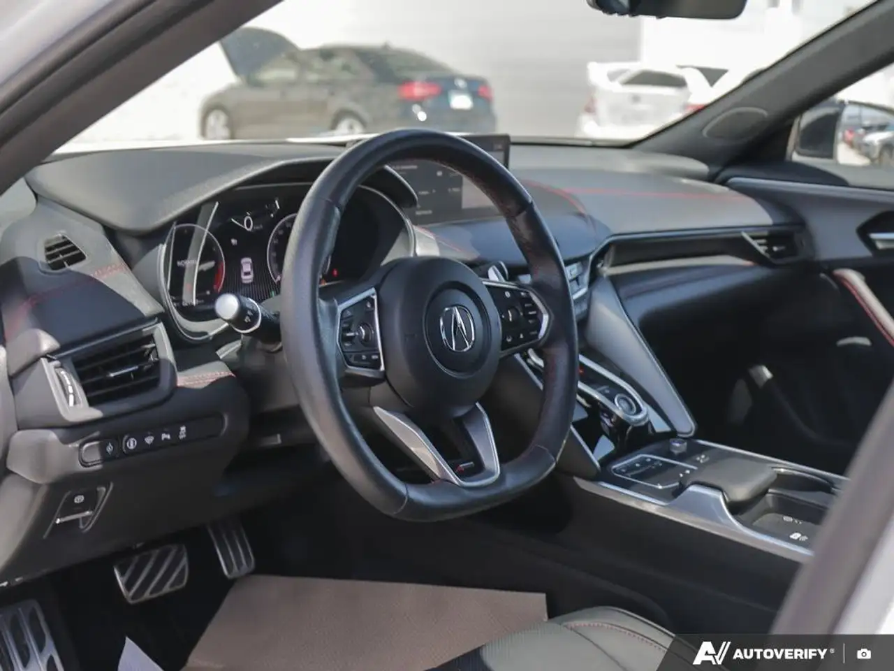 Acura TLX снимка Acura TLX