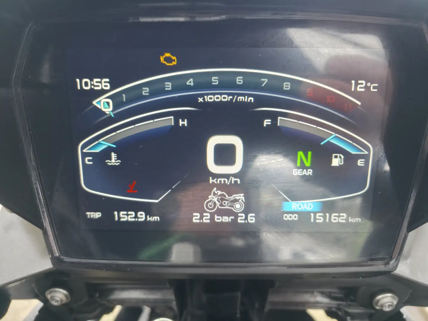 Voge 900DSX Gris - 2