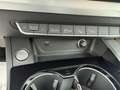 Audi A4 Avant 40 TDI S line quattro/Matrix/Panorama/AHK Grau - thumbnail 17