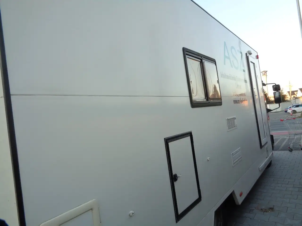 Iveco Mobile Arztpraxis, Wohnmobilkoffer,, foto 4