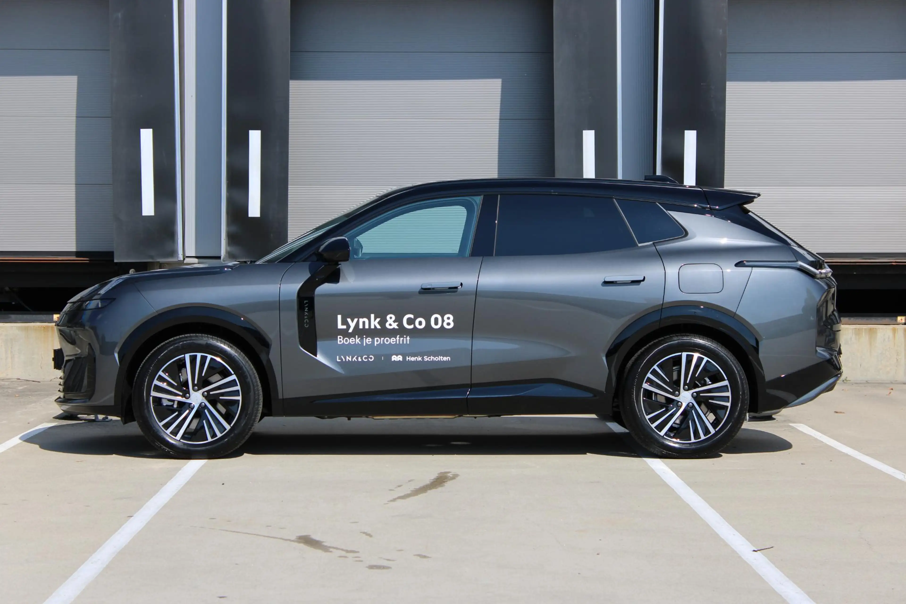 Lynk & Co 08 Core | Beschikbaar vanaf 05-2027 | 200km Hybride | — photo 2