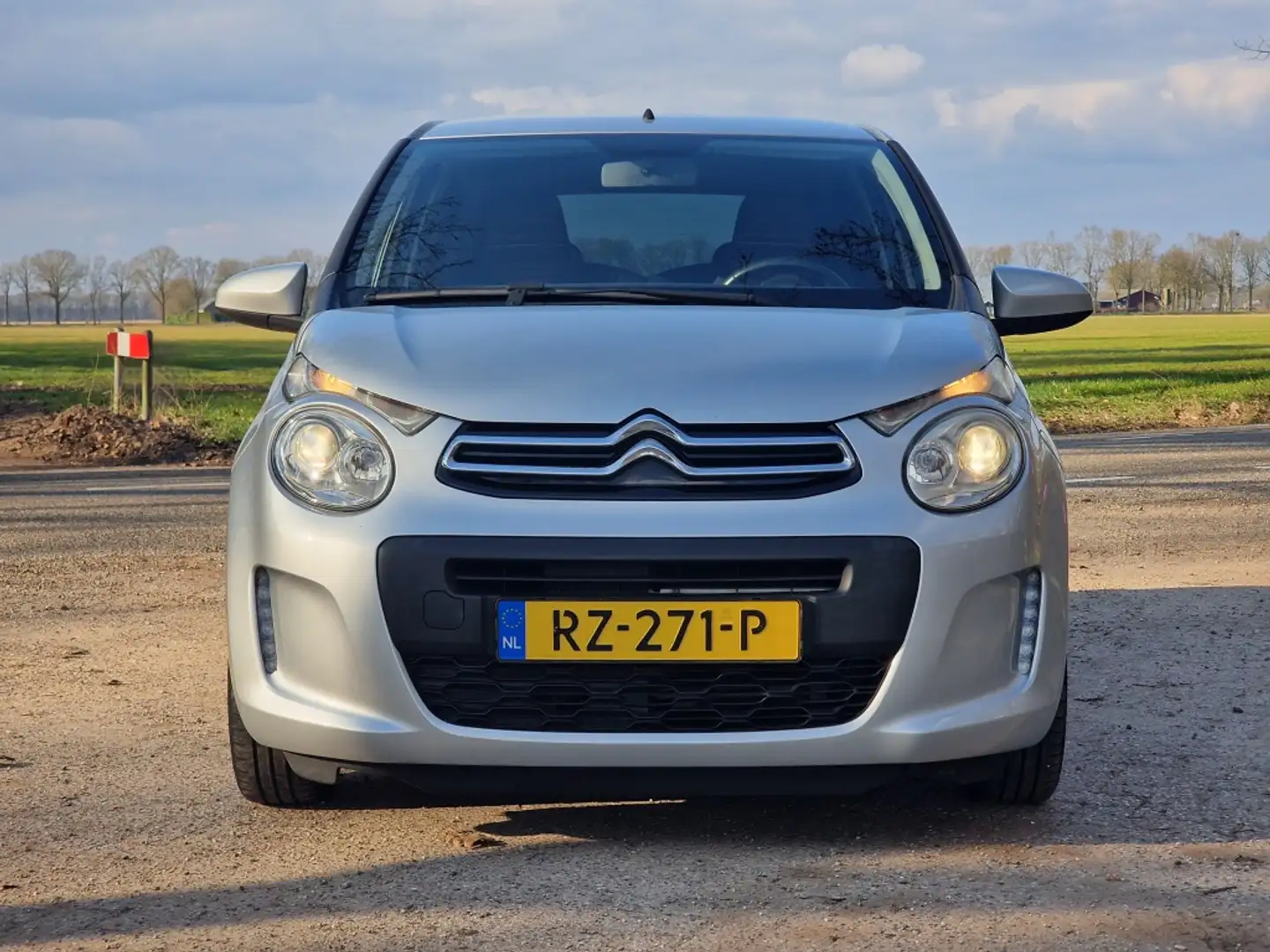 Citroen C1 1.0 e-VTi Feel | 12mnd Garantie | incl. Beurt & AP Grijs - 2
