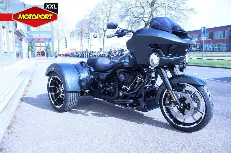 Harley-Davidson Road Glide - foto 2