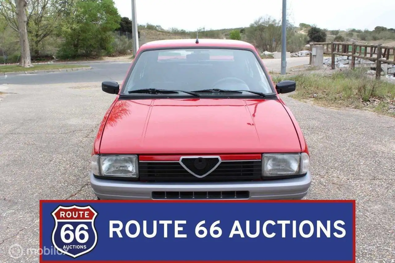 Alfa Romeo 33 1.3 Red | 1989 | Route 66 Auctions, foto 3