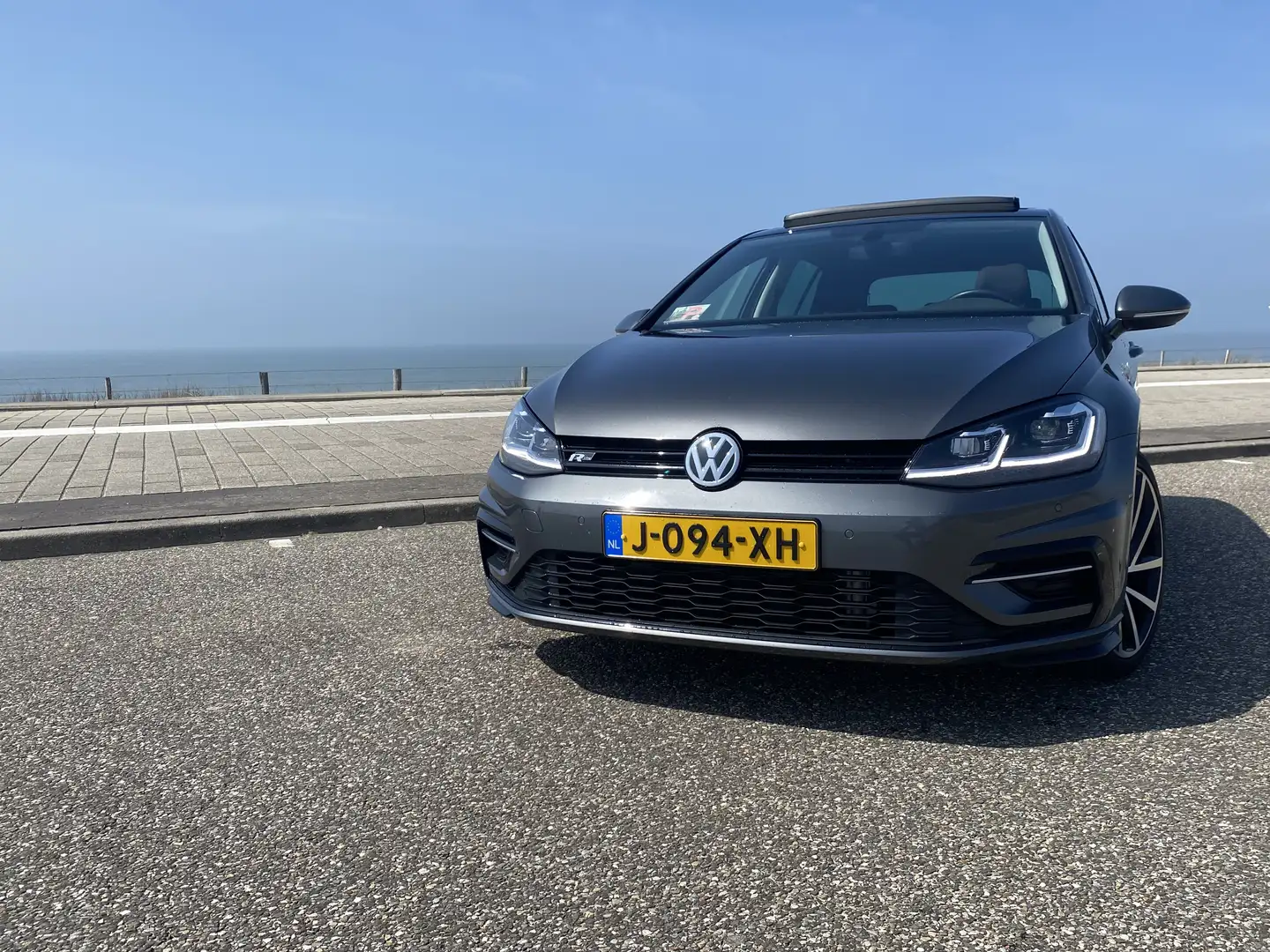Volkswagen Golf 1.5 TSI HL Bns R Grijs - 2