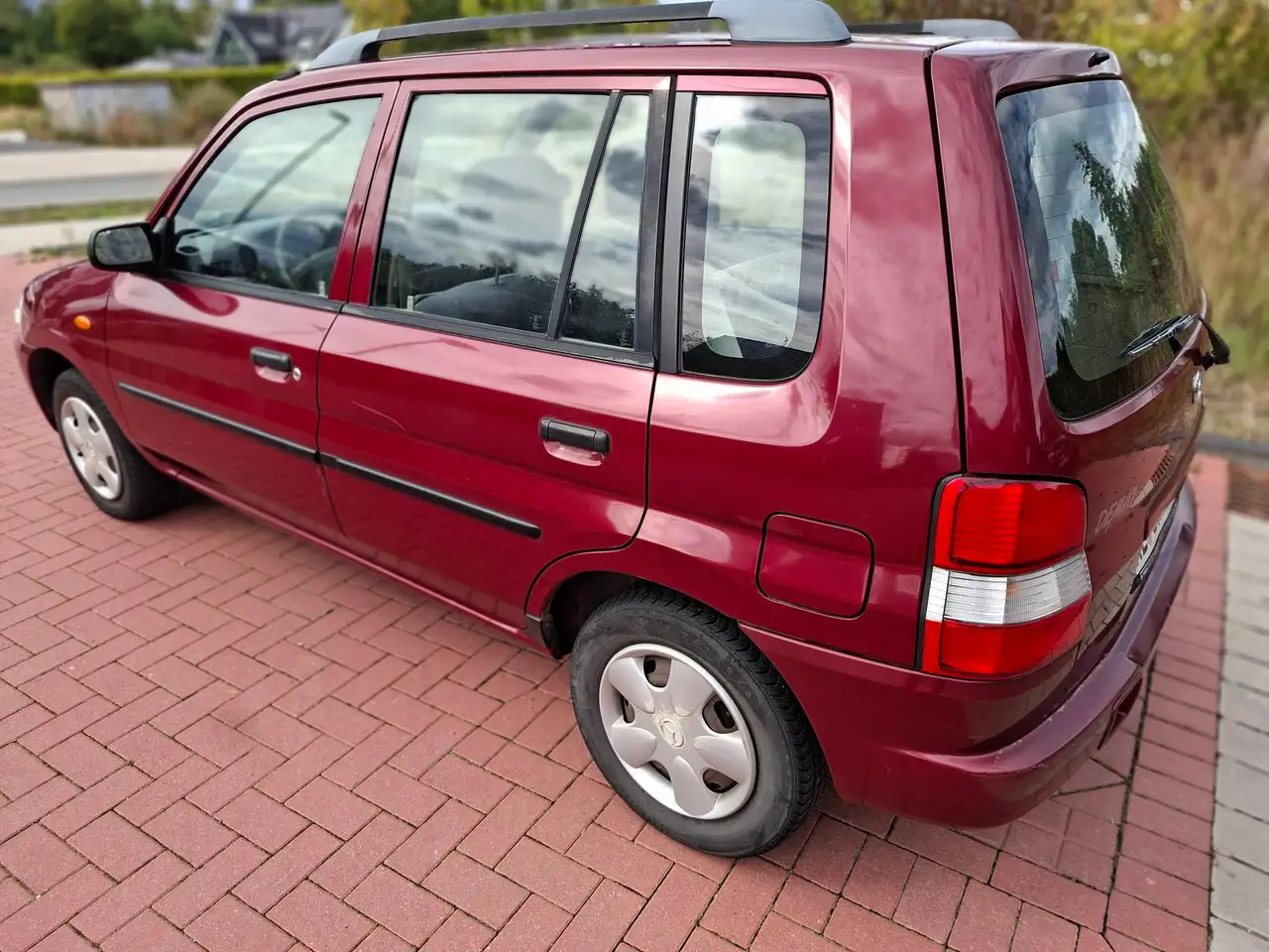 Mazda Demio 1.4, foto 7