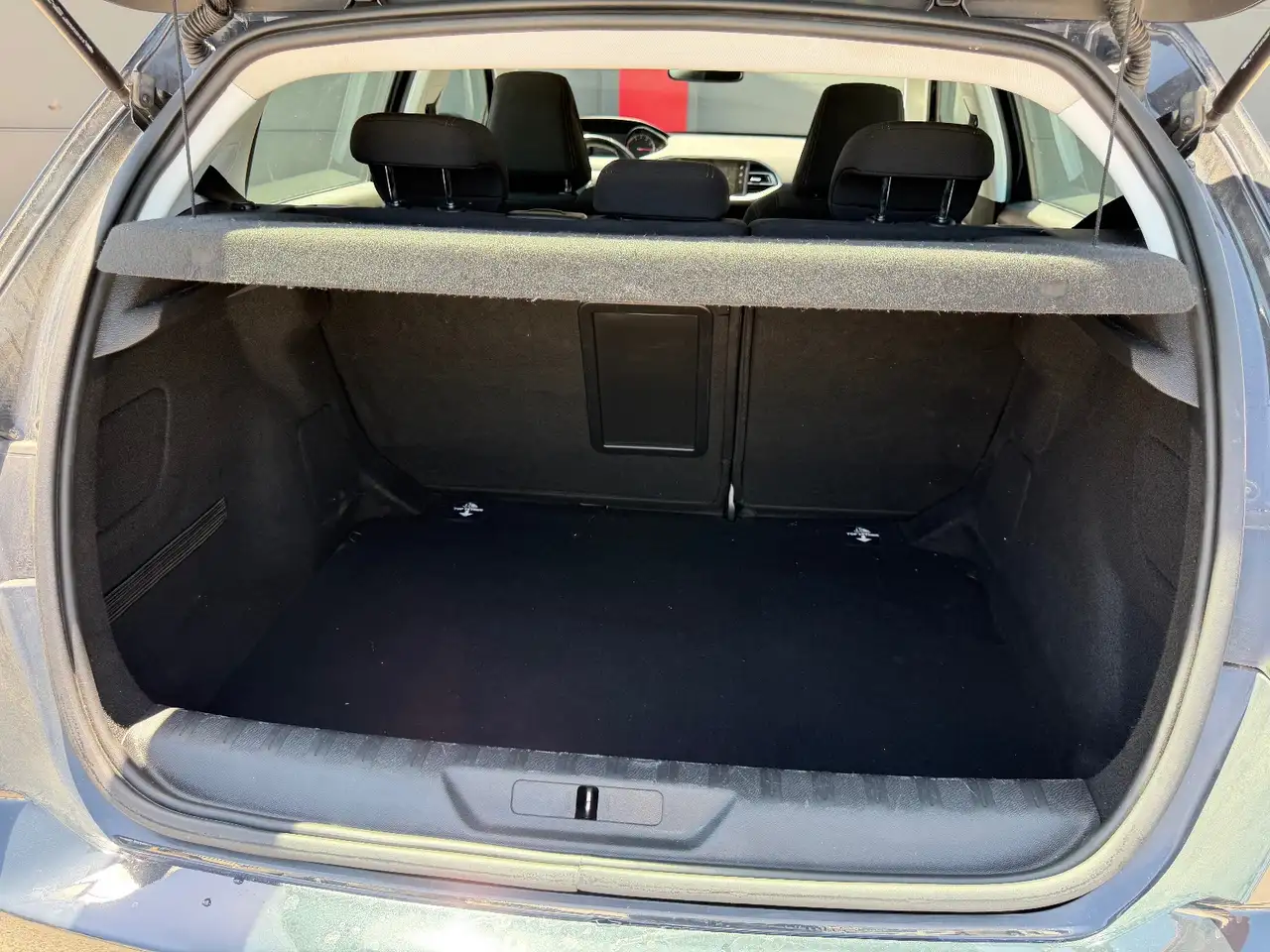 Peugeot 308 308 — photo 35