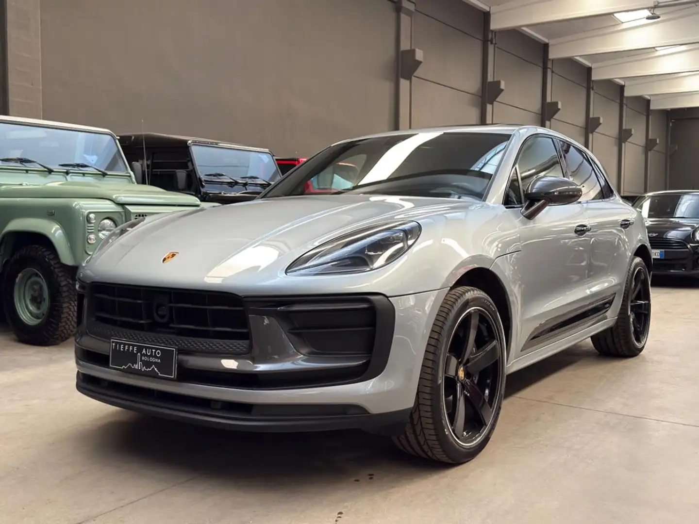 Porsche Macan 2.0 T Argento - 1