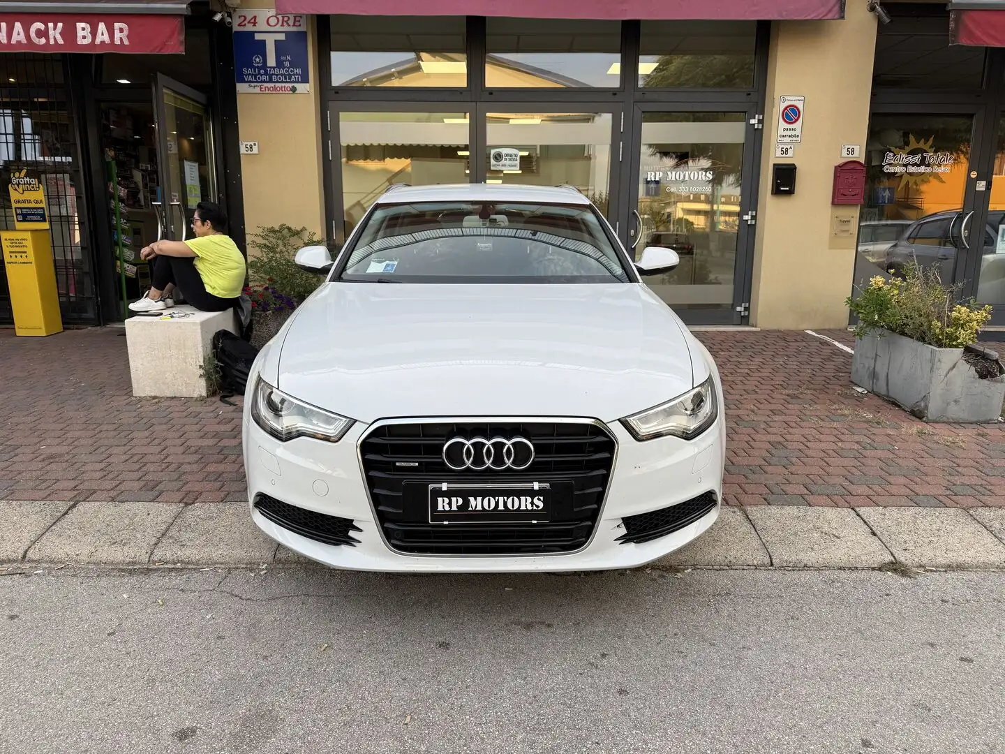 Audi A6 3.0 V6 tdi Business Plus quattro 245cv s-tronic Weiß - 2