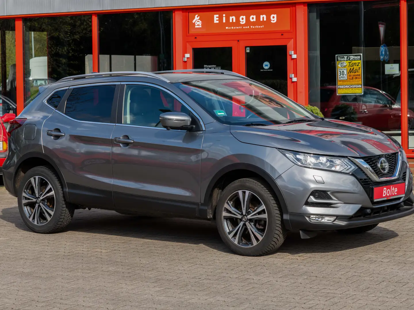 Nissan Qashqai N-Connecta +GLASDACH +SITZHEIZUNG Grau - 2