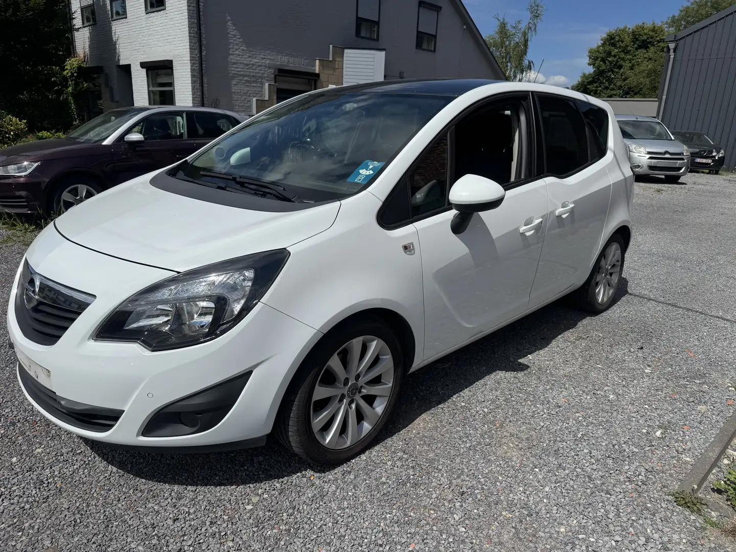 Opel Meriva 1.4 Benzine,Airco,Sensoren,94000km Wit - 1