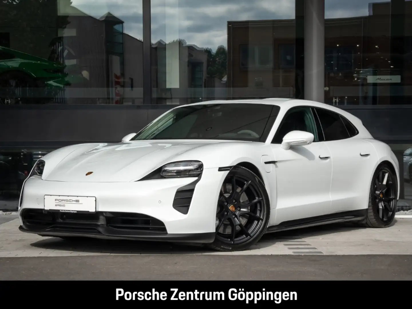 Porsche Taycan GTS Sport Turismo HA-Lenkung InnoDrive Weiß - 1