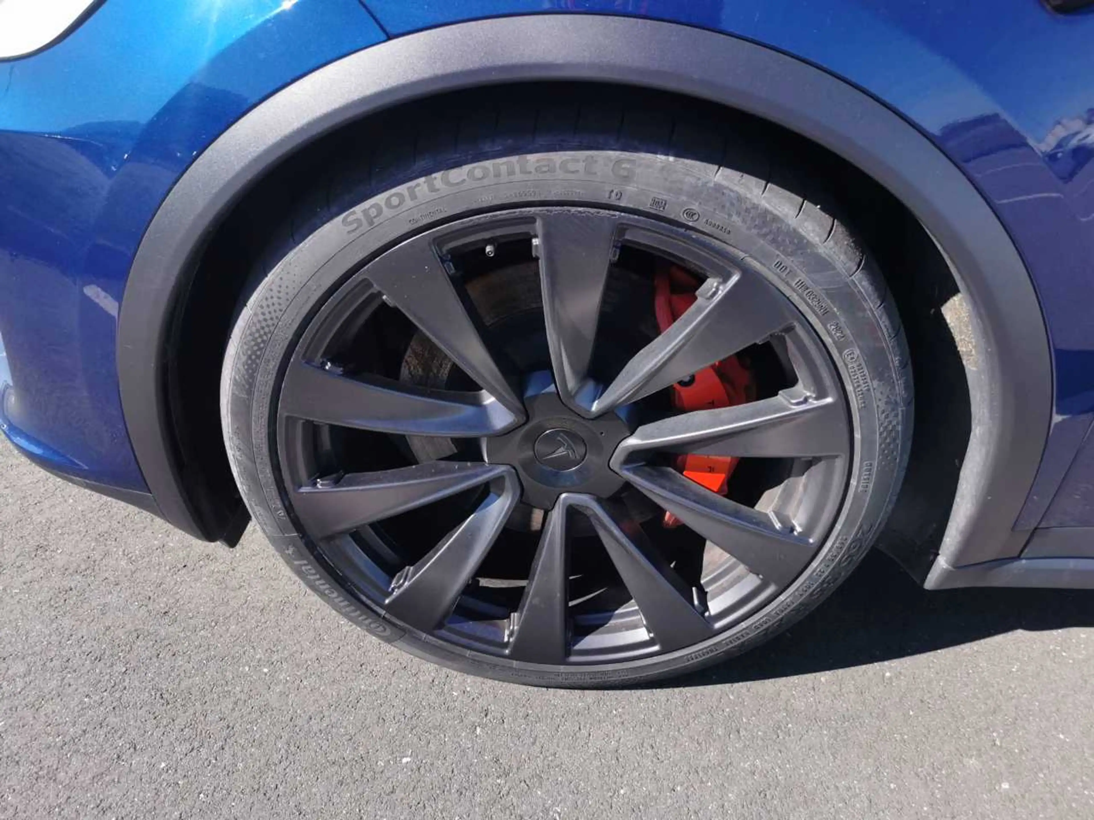 Tesla Model X Plaid, HW4, AHK, Modell 2024, 6-Sitze, NEUWERTIG !!!! — photo 9