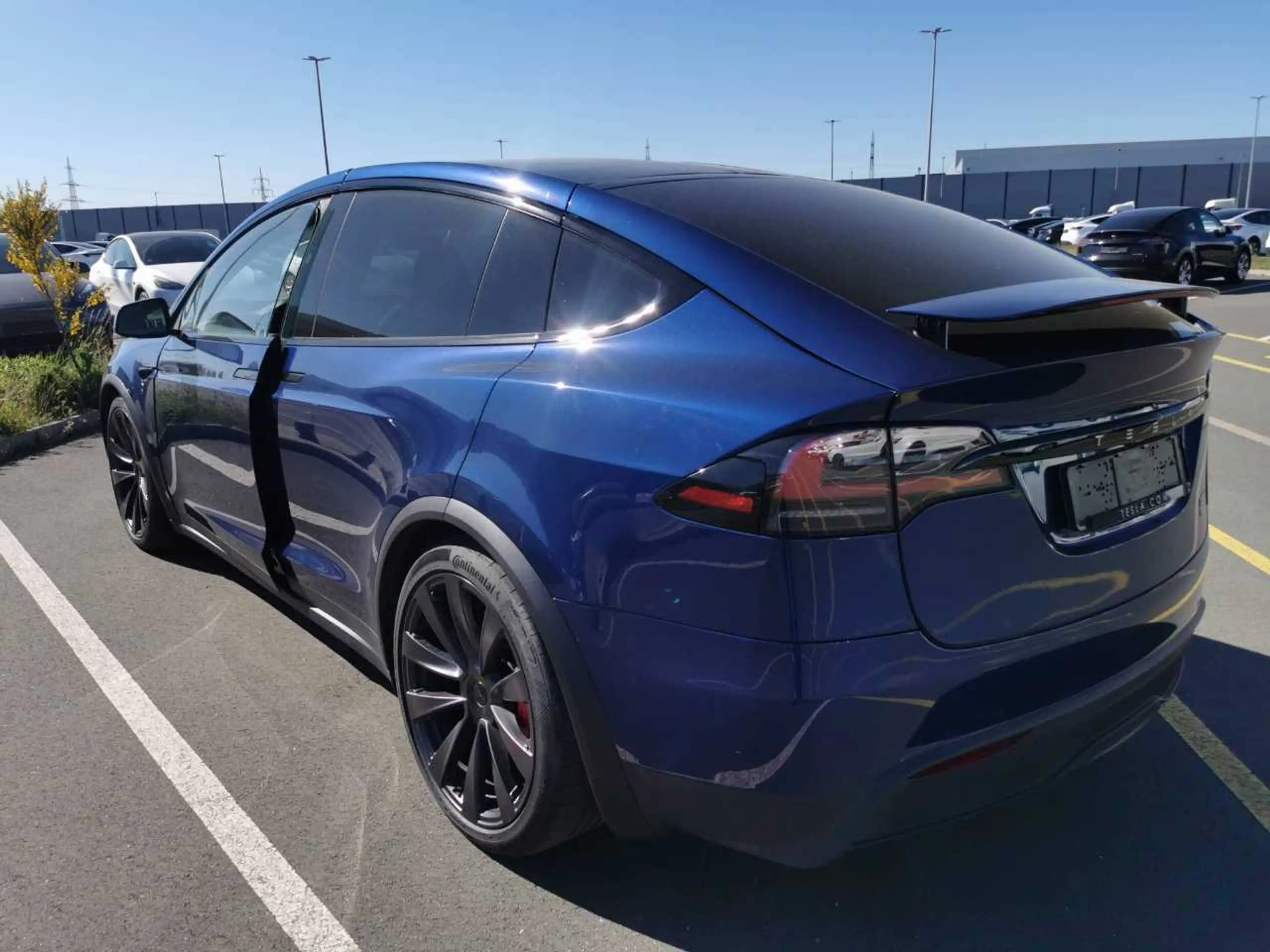 Tesla Model X Plaid, HW4, AHK, Modell 2024, 6-Sitze, NEUWERTIG !!!! — photo 5
