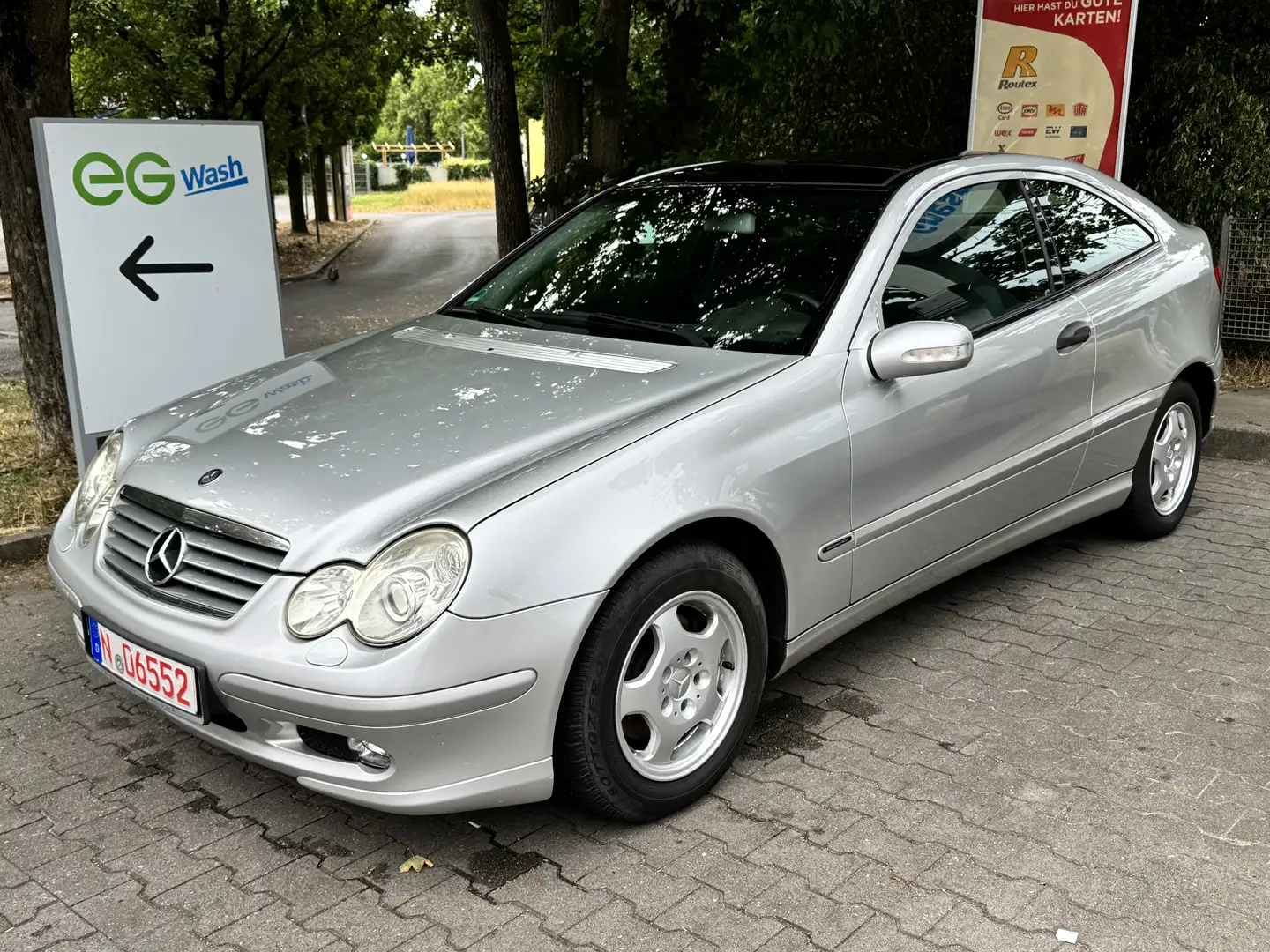 Mercedes-Benz C 200 CDI Indianapolis Sportcoupe DPF Silber - 1