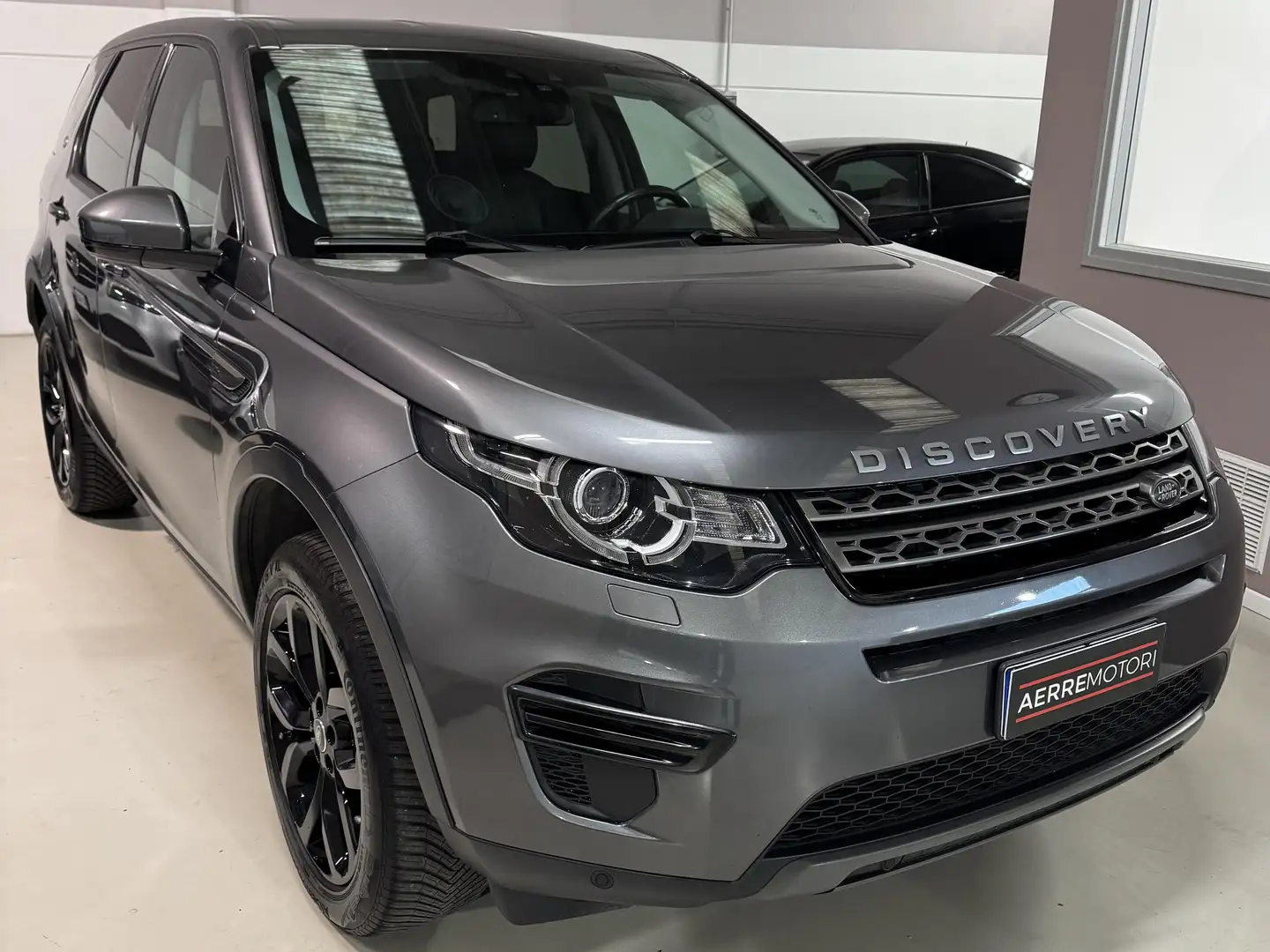 Land Rover Discovery Sport Discovery Sport 2.0 td4 HSE AWD 150cv Auto Grau - 2