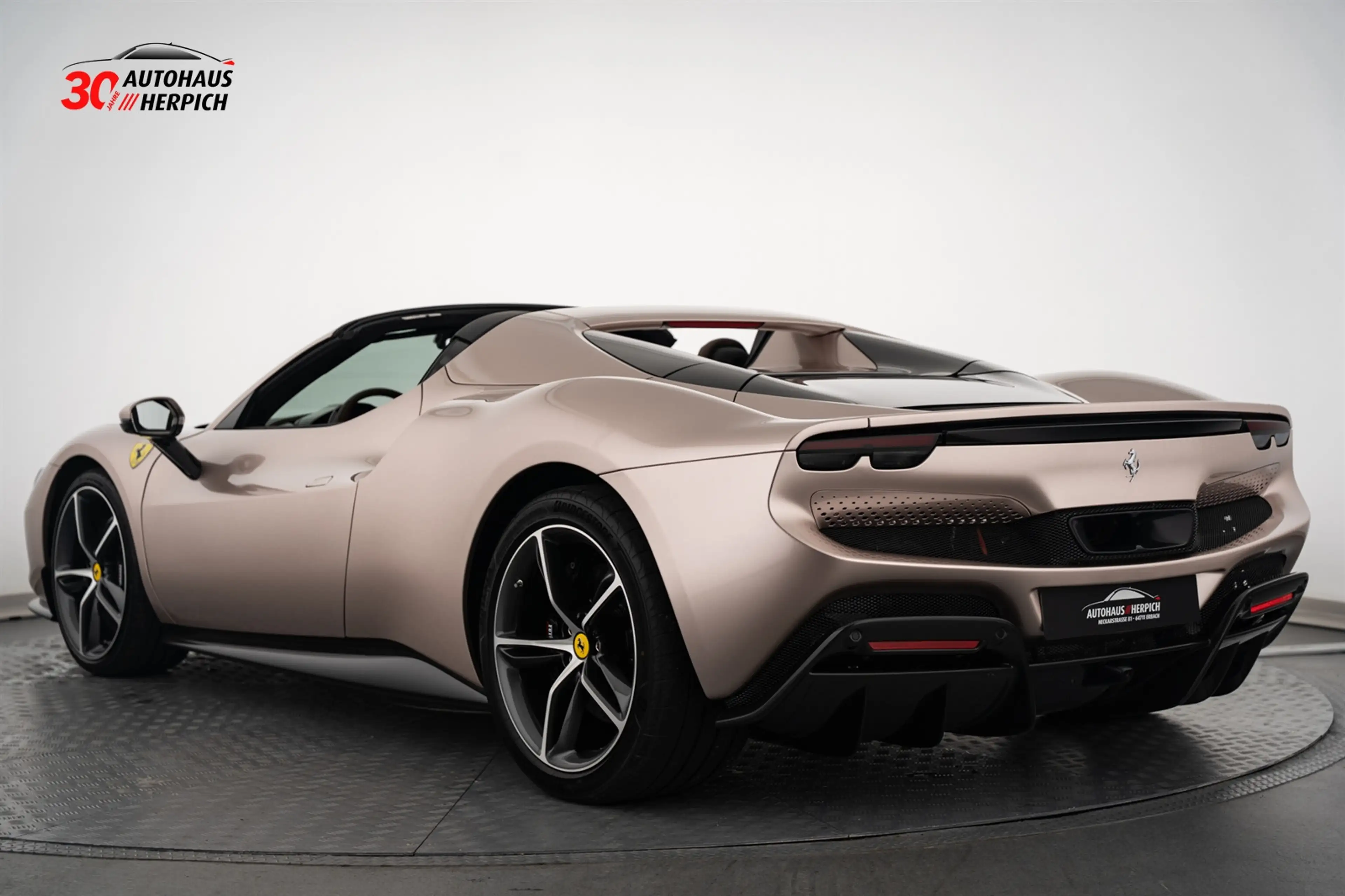 Ferrari 296 Lift Carbon SPECIAL COLOURS BRONZO SETA  — photo 3