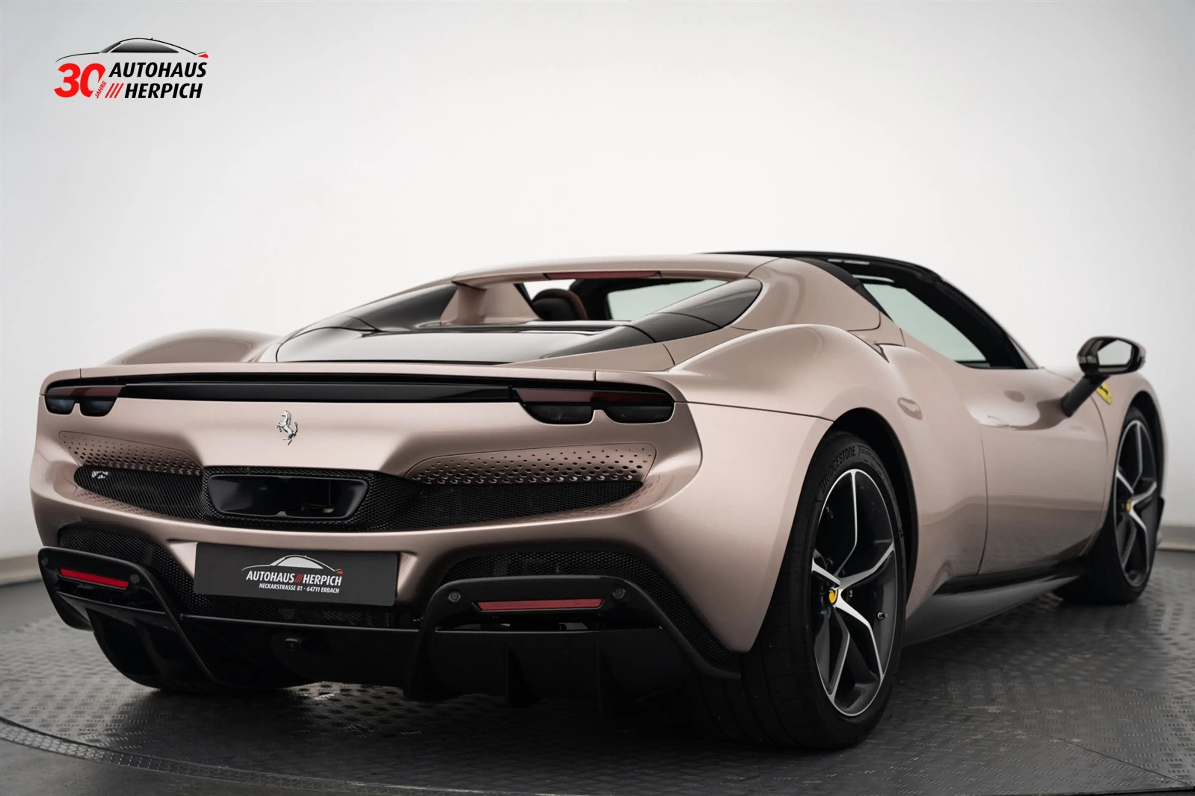 Ferrari 296 Lift Carbon SPECIAL COLOURS BRONZO SETA  — photo 5