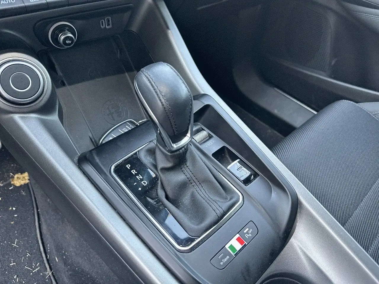 Alfa Romeo Tonale 2023 — фото 15
