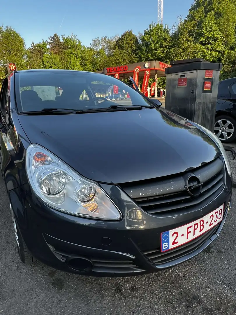 Opel Corsa 1.2i Cosmo - 2