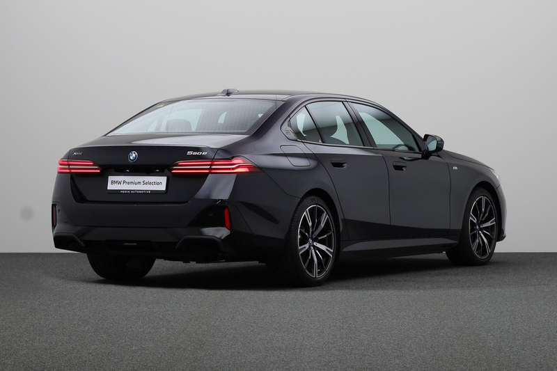 BMW 550 5-serie 550e xDrive | M-Sport | Comfortstoelen | S — photo 2