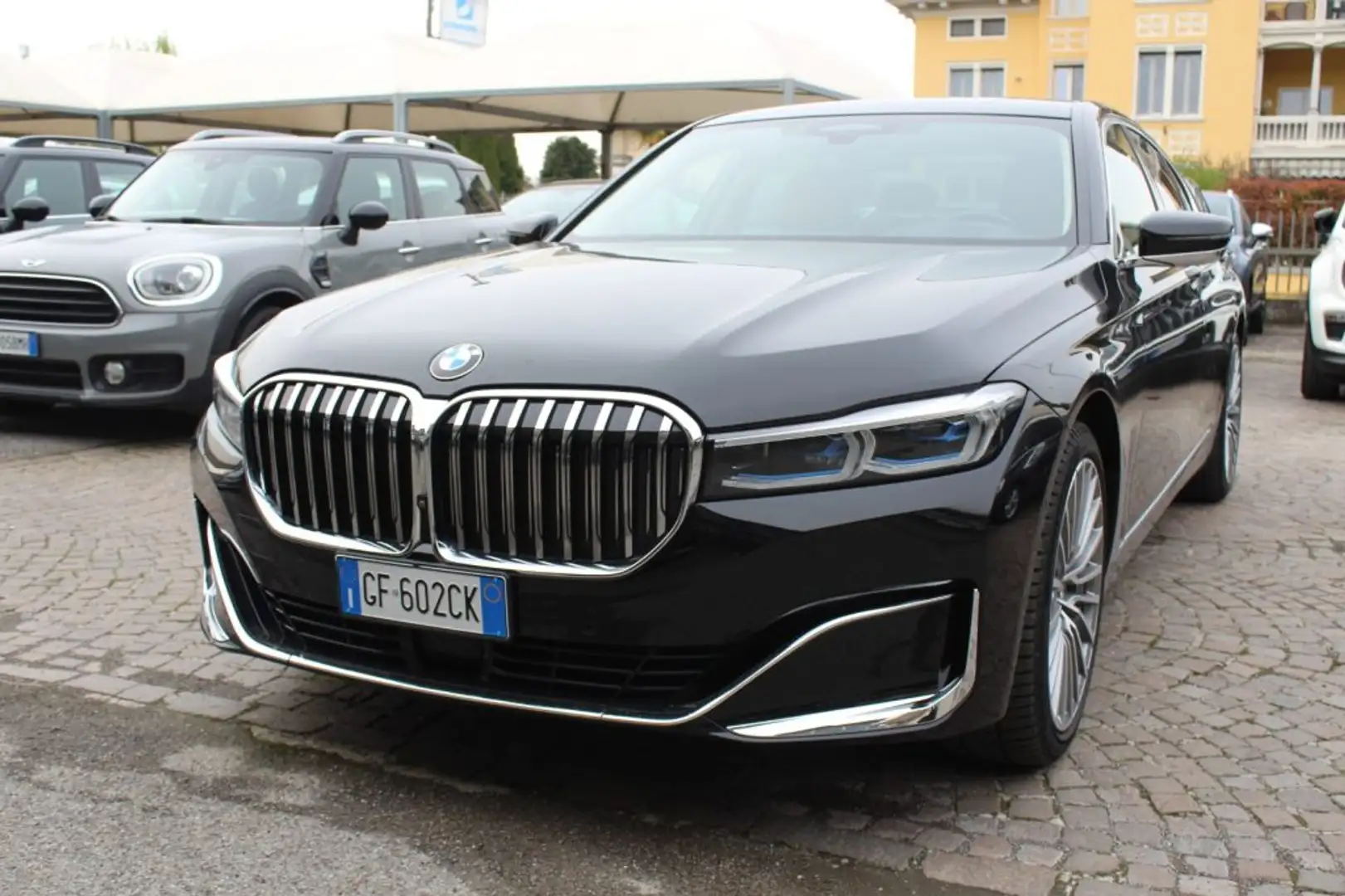 BMW 730 d 48V FULL PERFETTA Zwart - 1