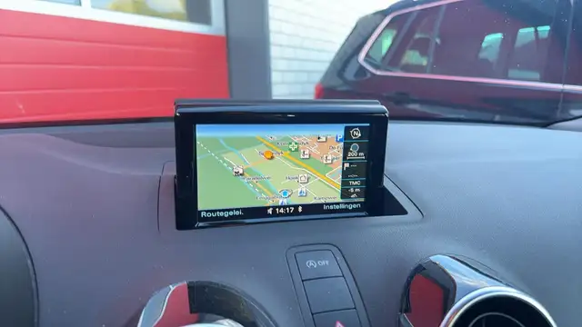 Audi A1 view 9