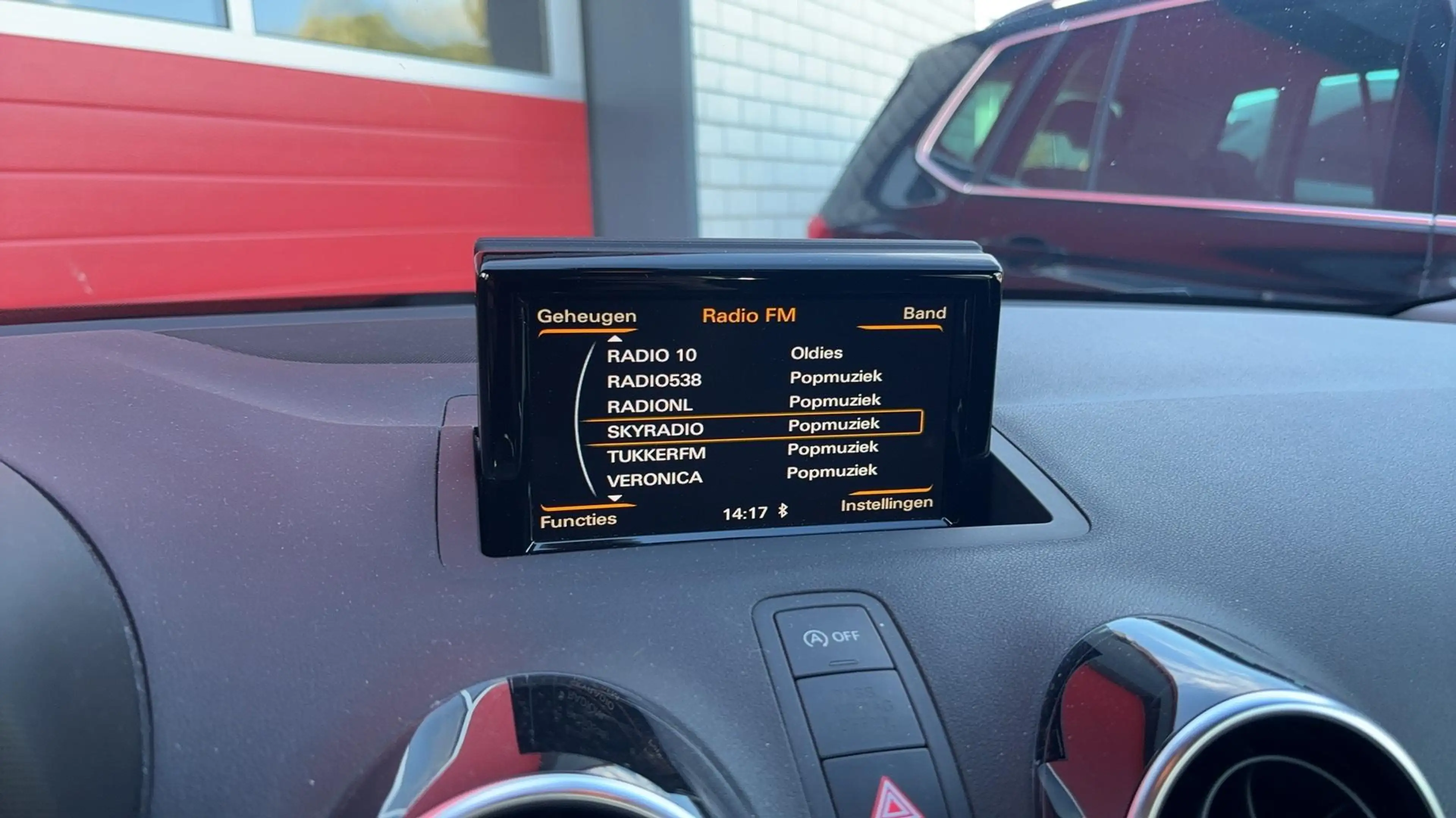 Audi A1 Sportback 1.0 TFSI Adrenalin S-LINE / NAVI / AIRCO — photo 10