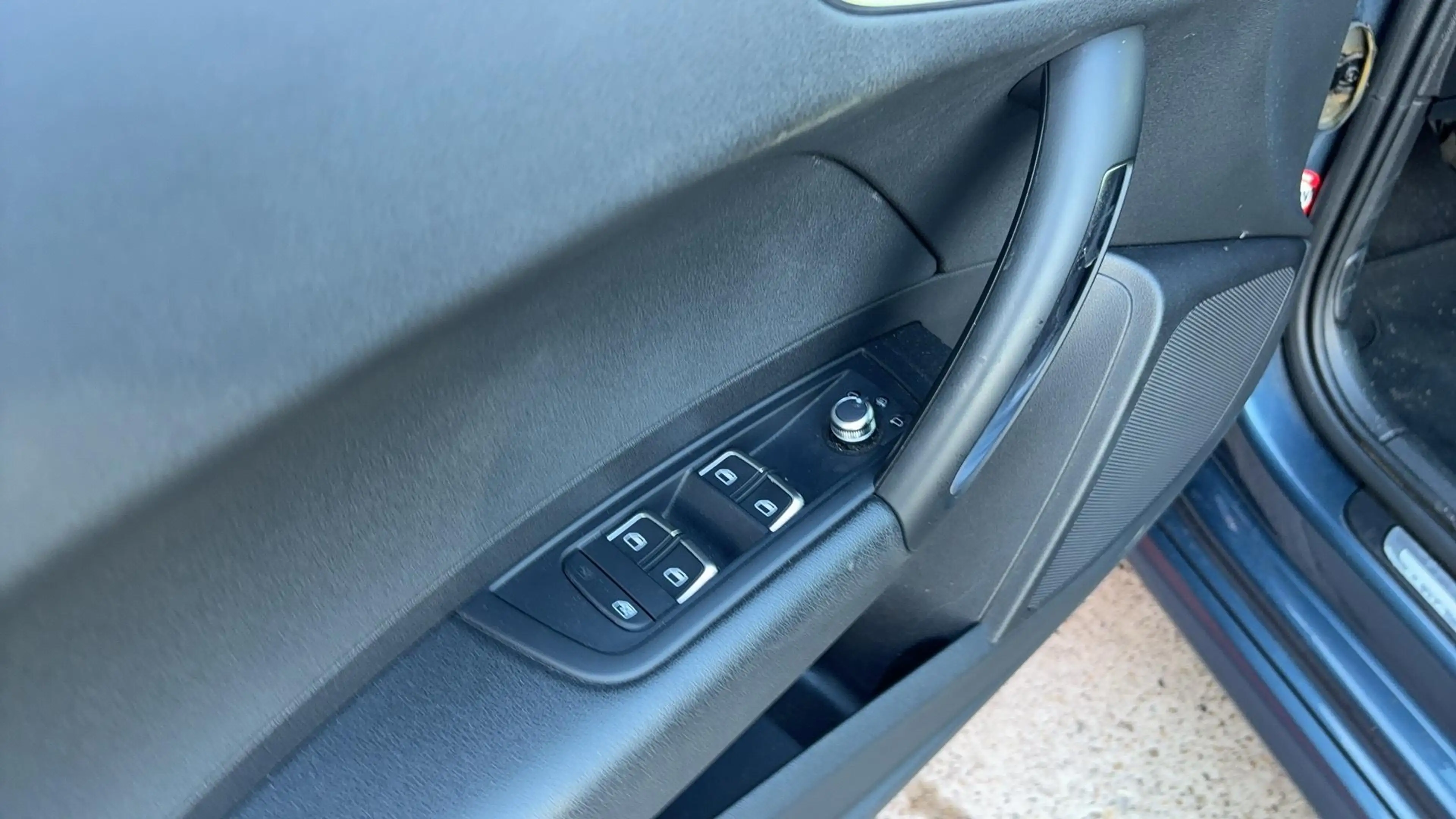 Audi A1 Sportback 1.0 TFSI Adrenalin S-LINE / NAVI / AIRCO — photo 5