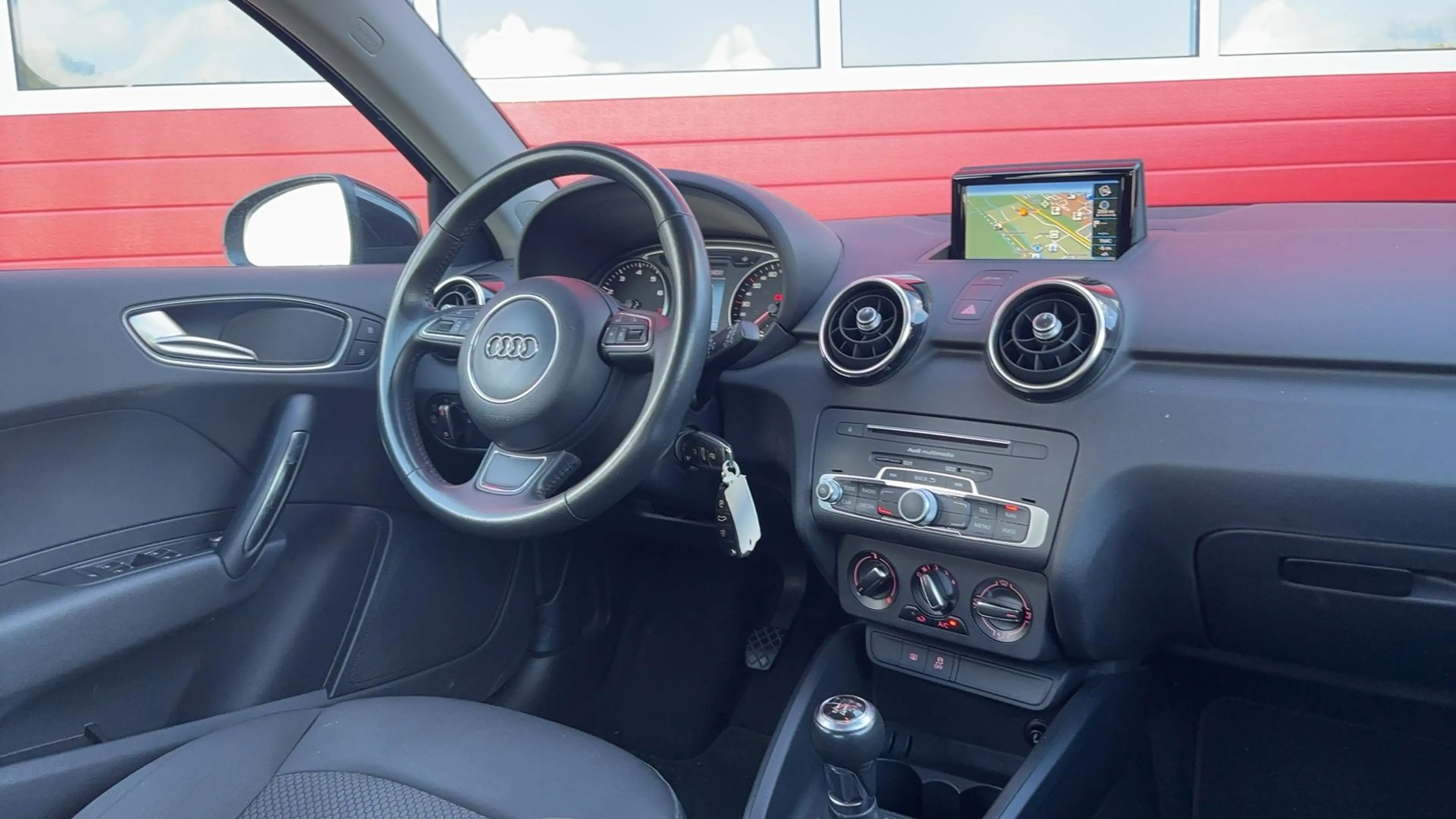 Audi A1 Sportback 1.0 TFSI Adrenalin S-LINE / NAVI / AIRCO — photo 3