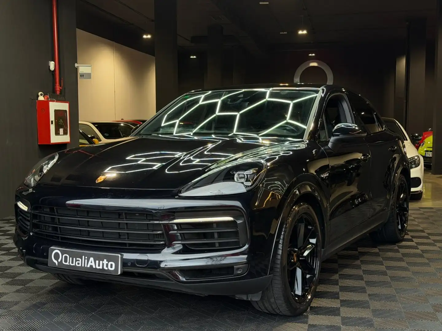 Porsche Cayenne EHybrid Negro - 2