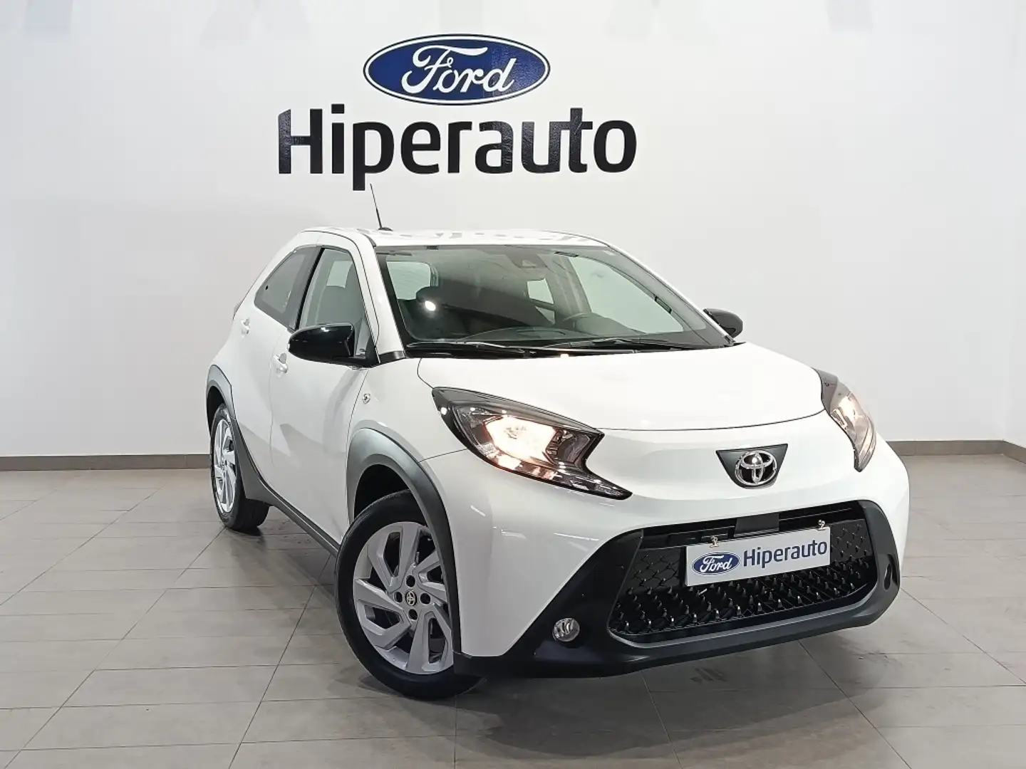 Toyota Aygo Play Blanco - 2