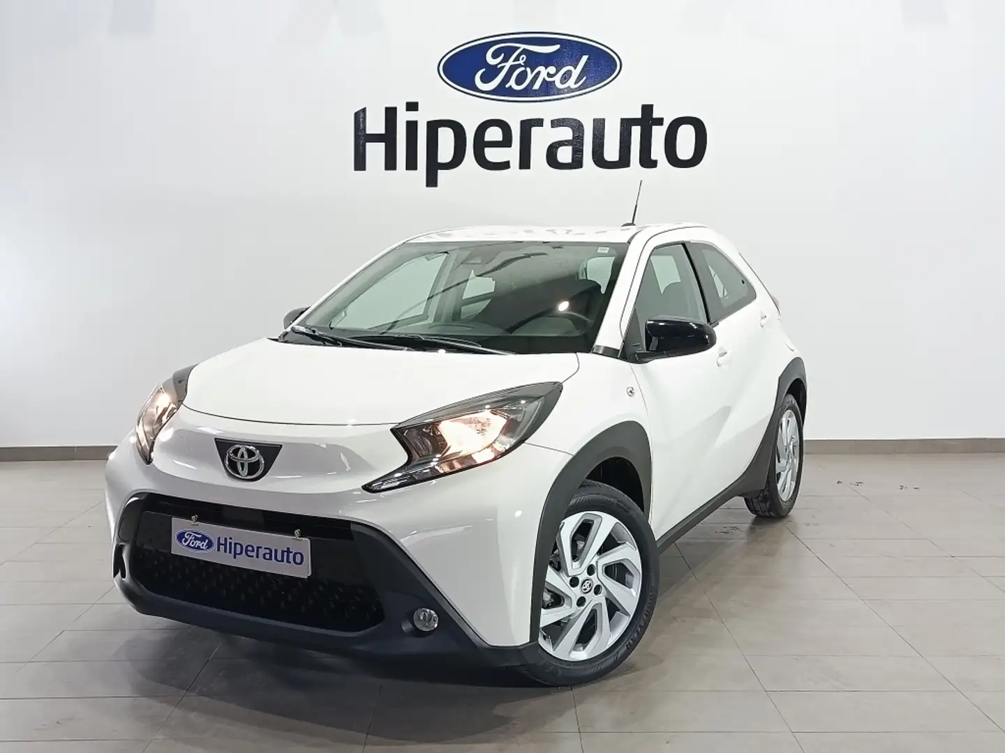 Toyota Aygo Play Blanco - 1