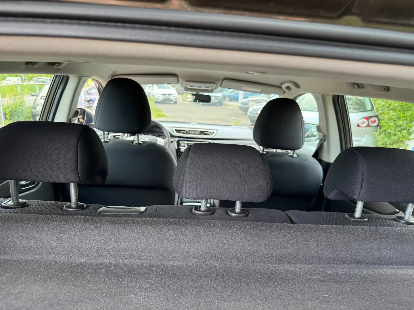 Nissan Qashqai Visia Braun - 2