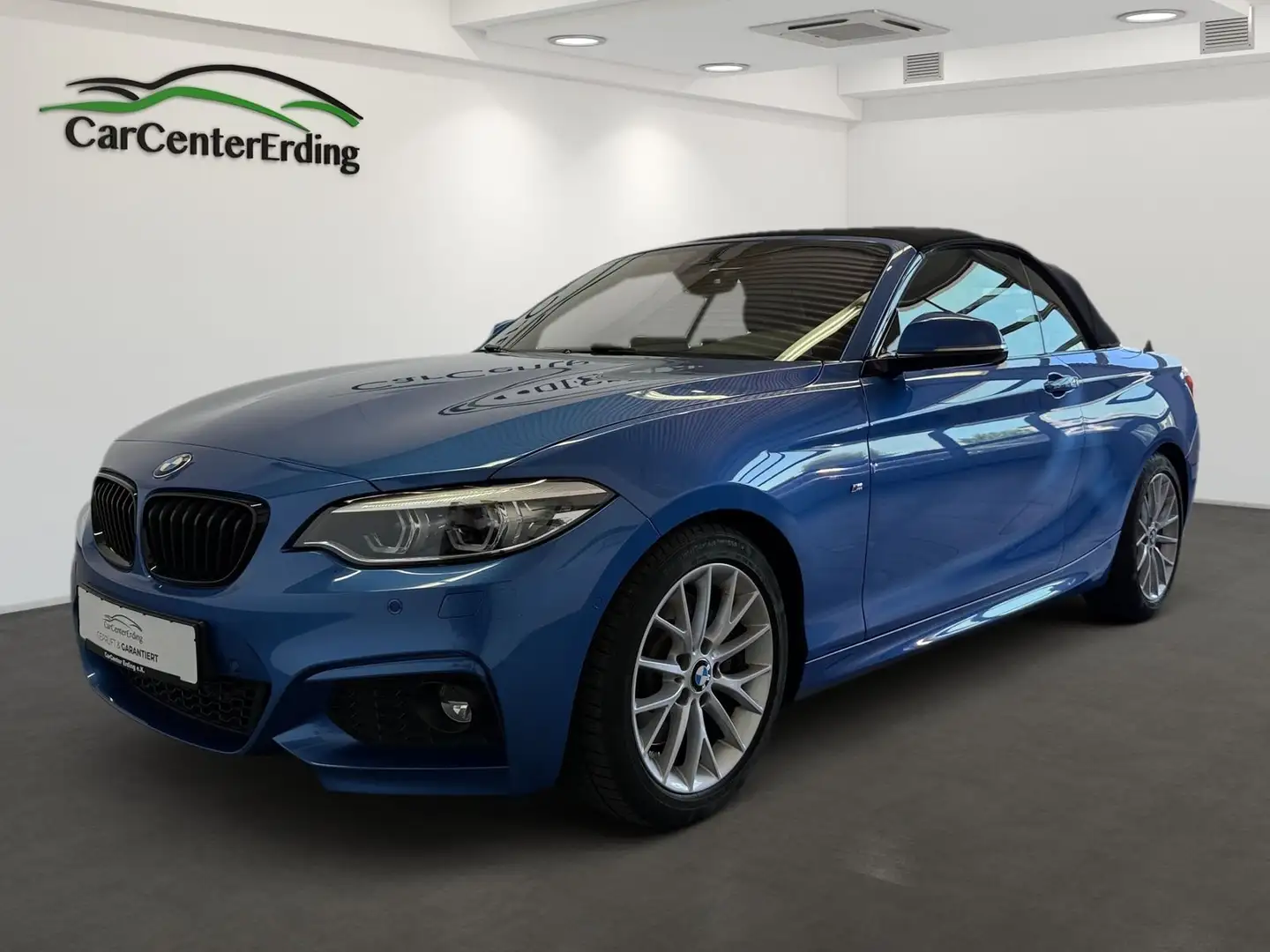 BMW 230 iCabrio*M Sport*A.LED*NavPro*Leder*Kamera*AHK Blauw - 1
