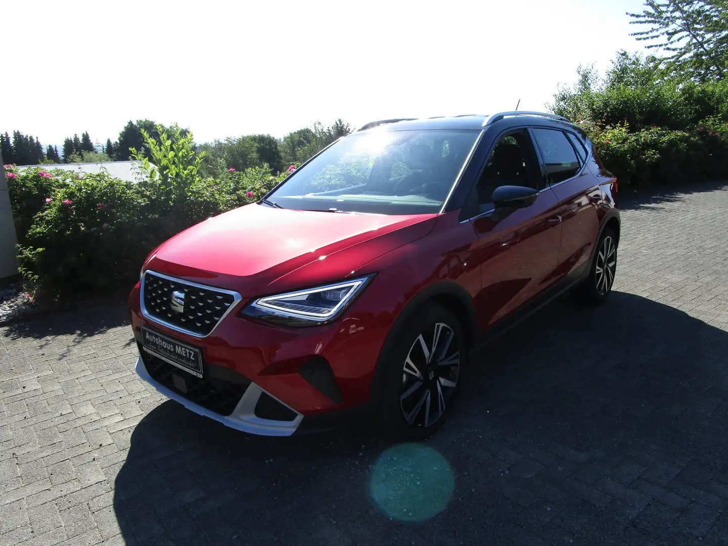 SEAT Arona 1.0 TSI Xperience Rood - 1