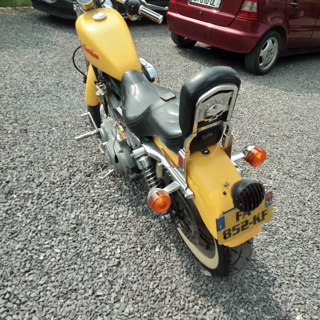 Harley-Davidson Sportster 883 883 Custom Jaune - 2
