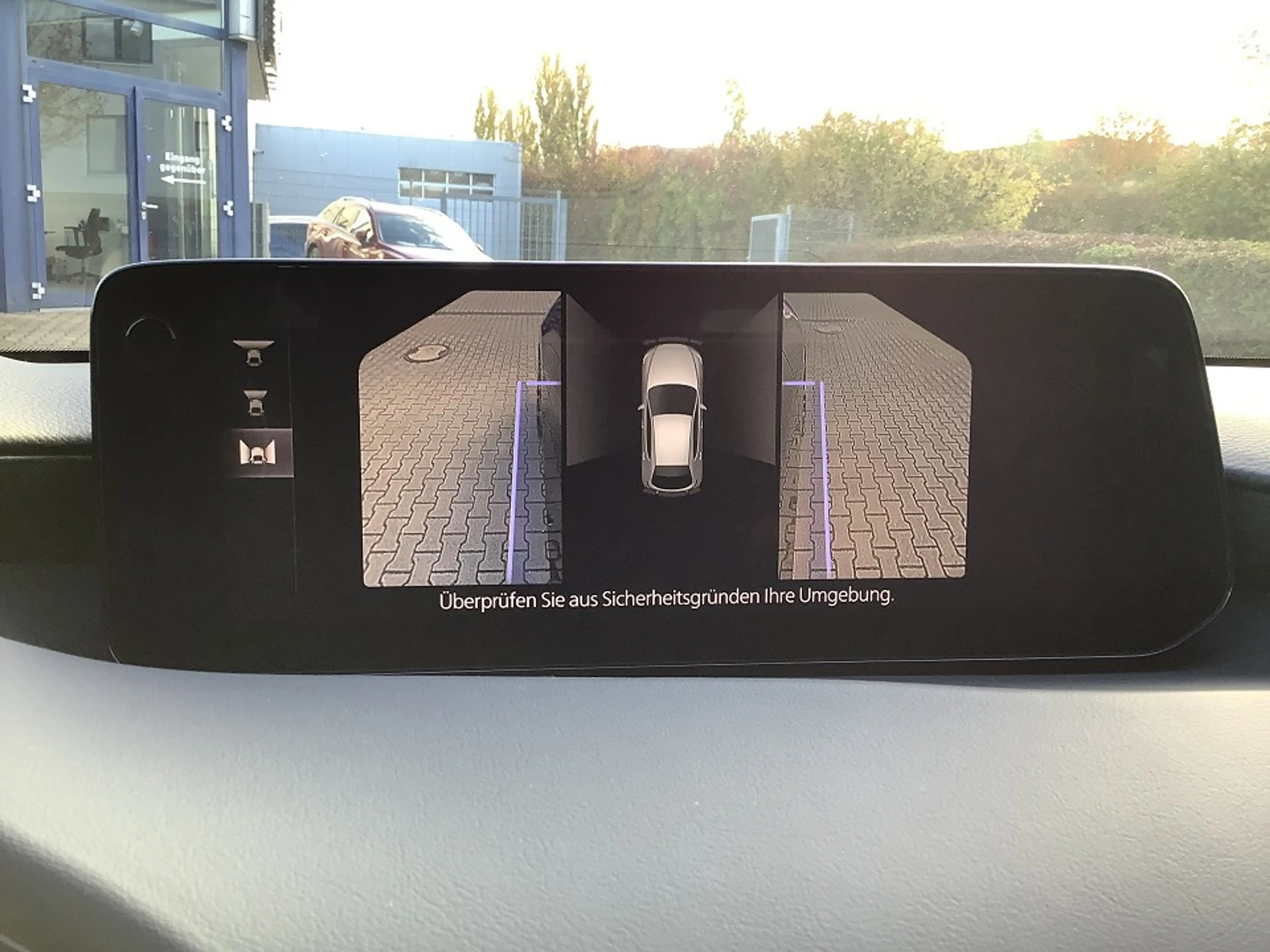 Mazda 3 2.0 SKYACTIV-X Exclusive-Line Matrix-LED Bose 360° — photo 13