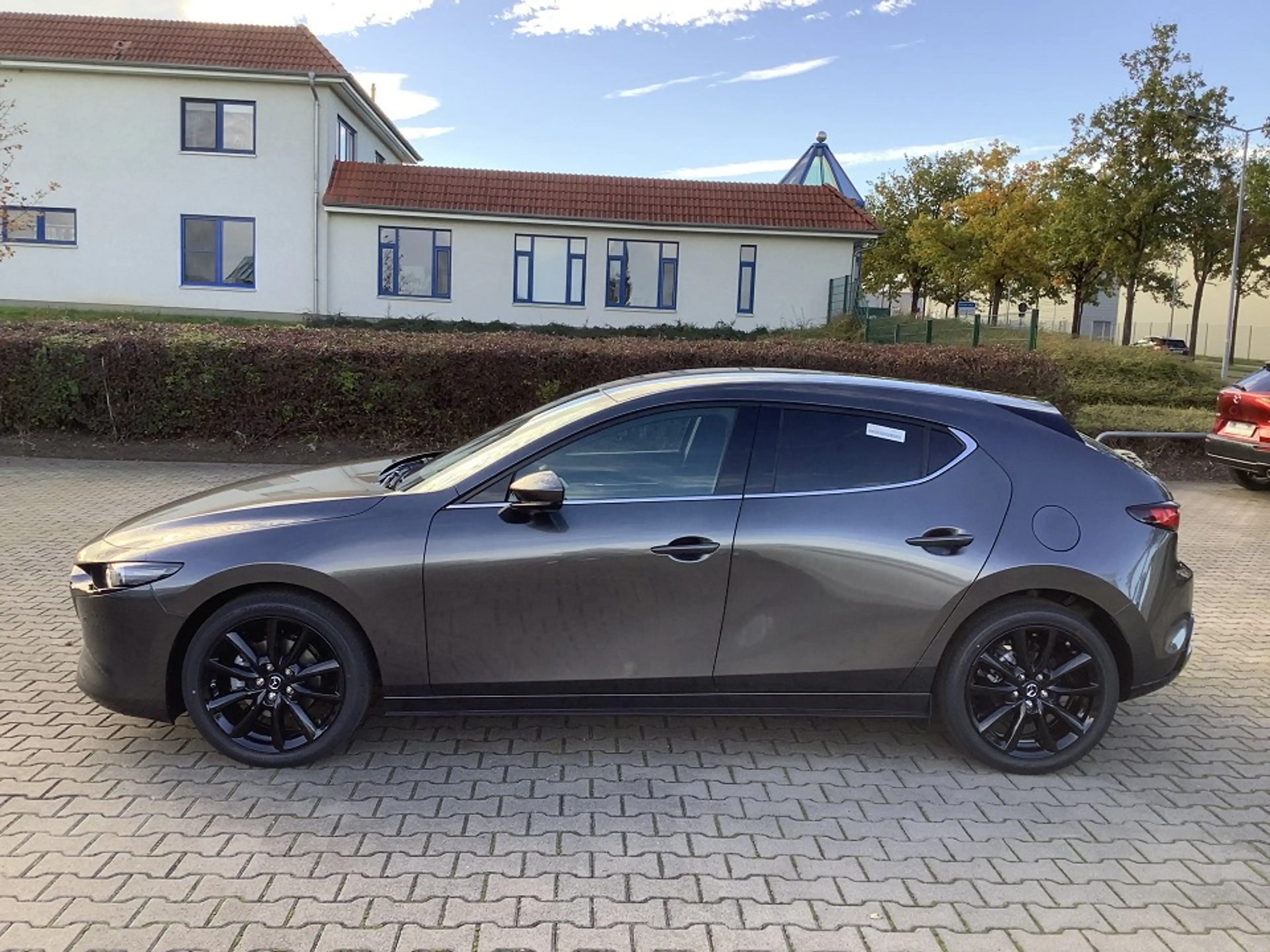 Mazda 3 2.0 SKYACTIV-X Exclusive-Line Matrix-LED Bose 360° — photo 6