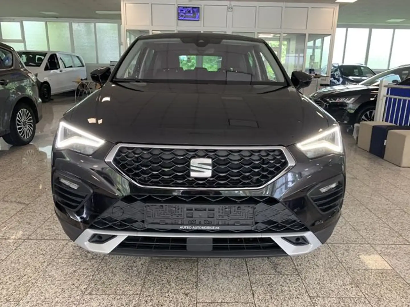 SEAT Ateca 1.5 TSI DSG VOLL-LED+KAMERA+BEATS+ACC+SHZ Schwarz - 2