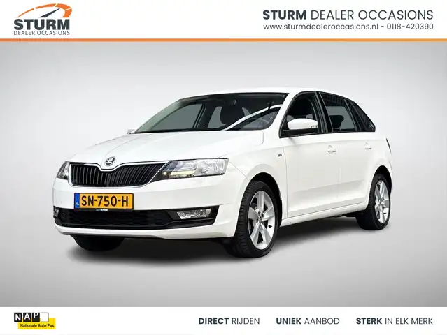 Skoda Rapid/Spaceback 1.0 TSI Greentech Clever | Trekhaak | Navigatie |