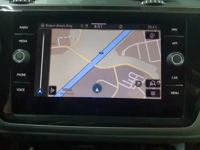 Volkswagen Touran view 12