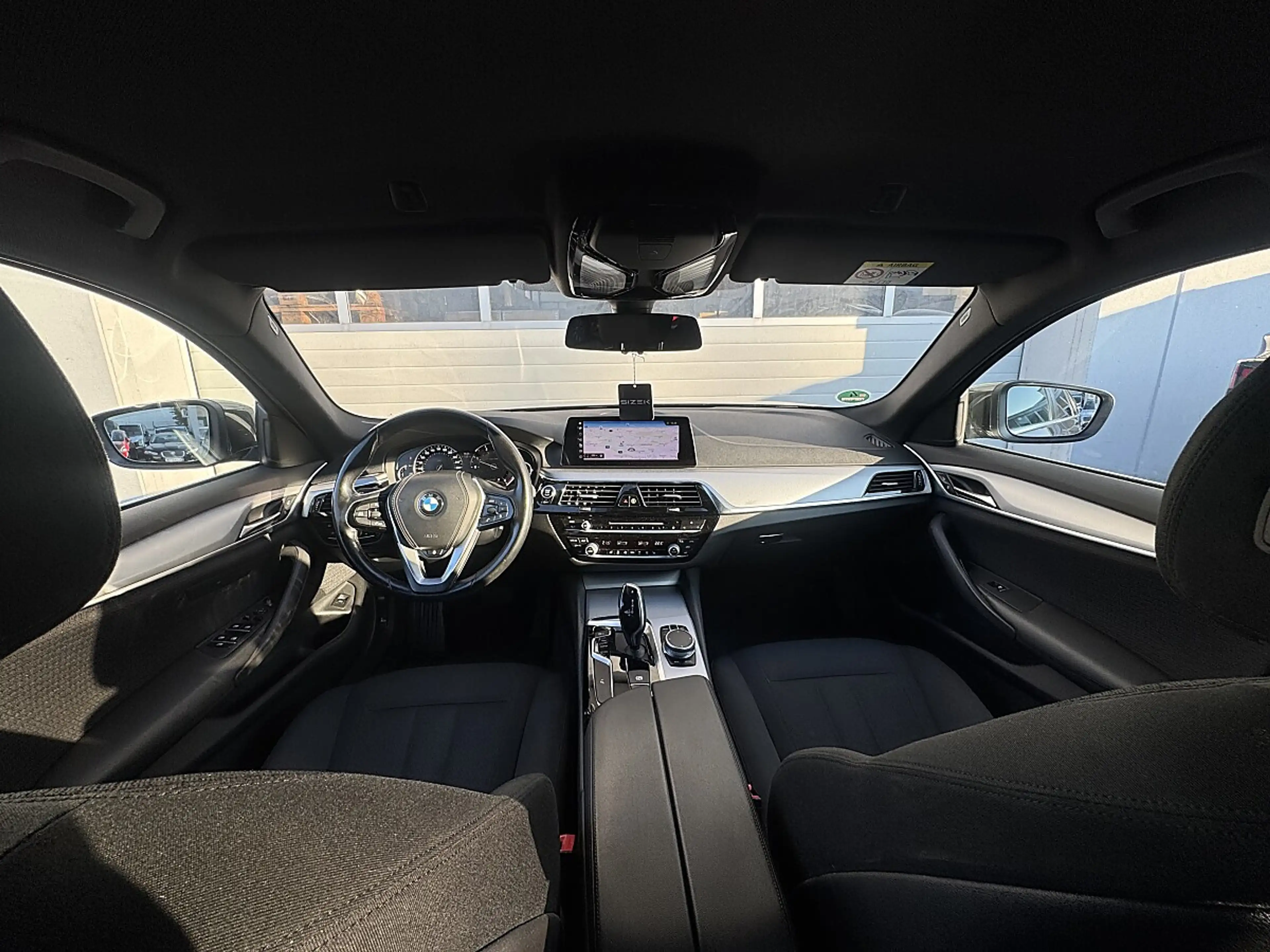 BMW 520 d xDrive Touring Aut.|KAMERA|NAVI|LED|STZHZG — photo 5
