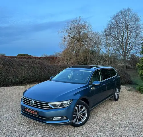 Volkswagen Passat Variant 2.0 TDi 150 CV PACK SPORT Highline FULL OPTIONS