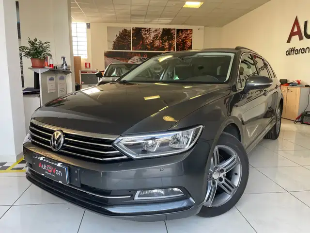 Volkswagen Passat Variant PassatVIII2015Variant 1.6 tdi (businessline) 120cv